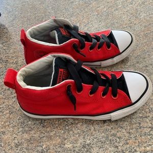 Converse, boys, size 2